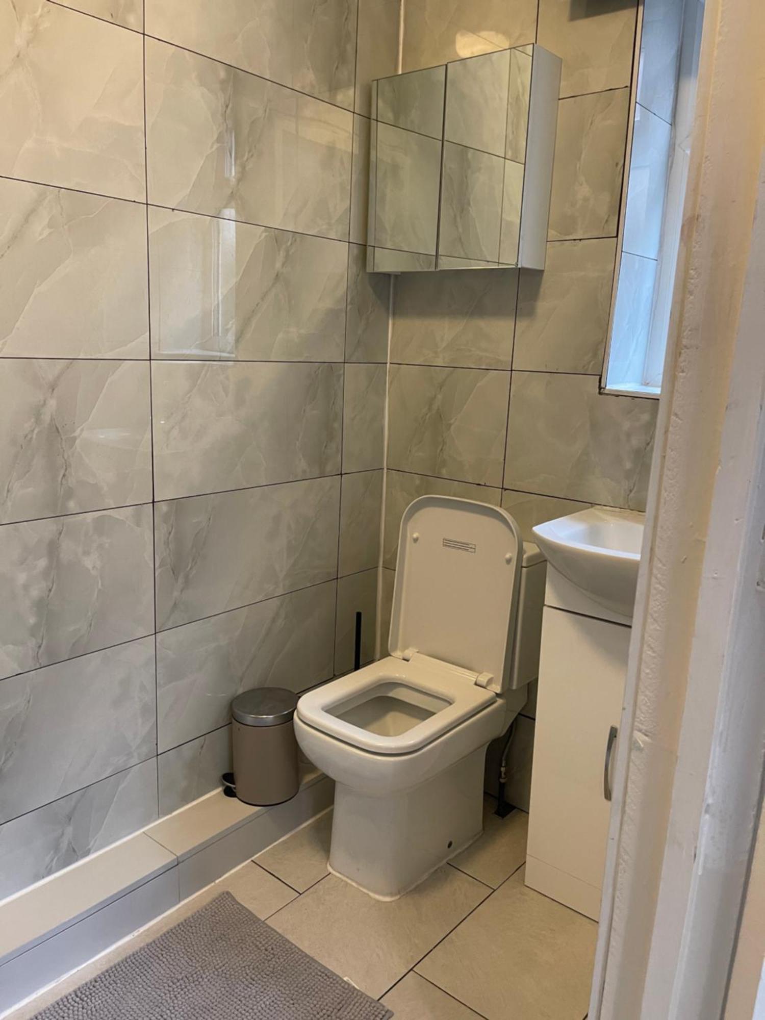 Apartamento The Holloway Haven - 1 Bedroom - Private Access & Parking - Prime Location Near Centre *